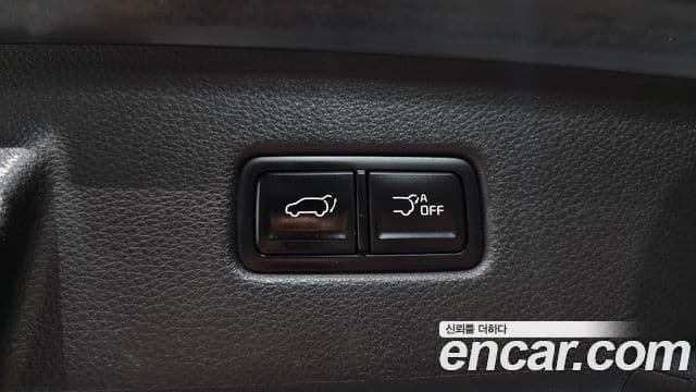 Kia Carnival 2021 — Photo 21/34