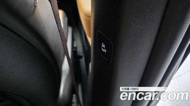 Kia Carnival 2021 — Photo 3/34