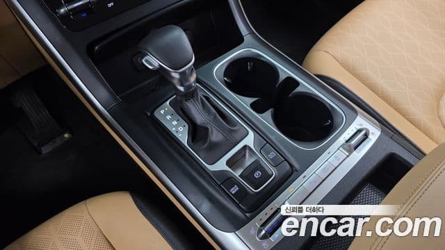 Kia Carnival 2022 — Фото 9/20