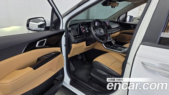 Kia Carnival 2022 — Фото 10/20