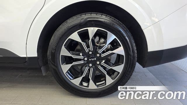 Kia Carnival 2022 — Şəkil 9/32