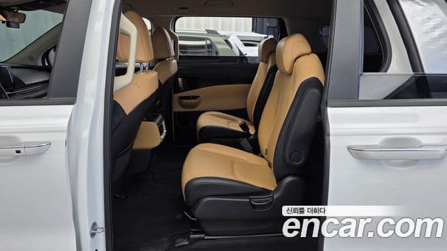 Kia Carnival 2022 — Şəkil 2/32