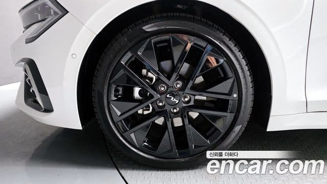 Kia K5 2024 — фото 4 из 20