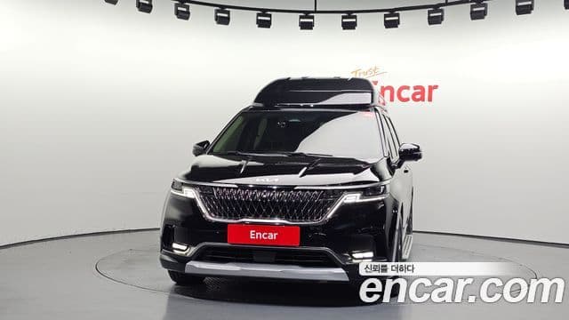Kia Carnival 2023 — Фото 3/20