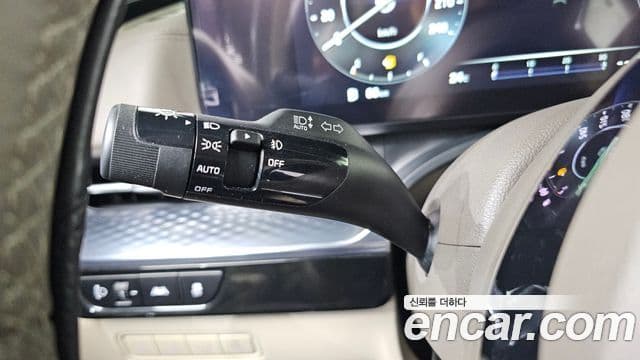 Kia Carnival 2023 — Фото 20/20