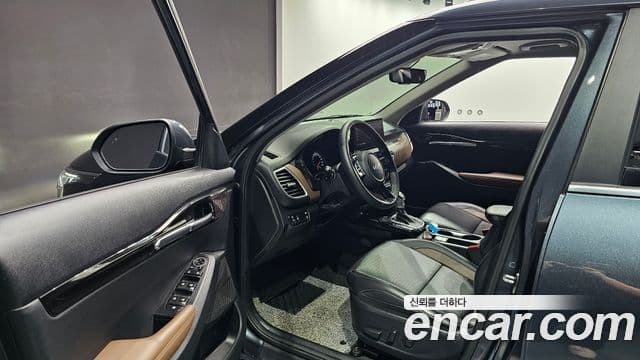 Kia Seltos 2022 — Şəkil 10/20