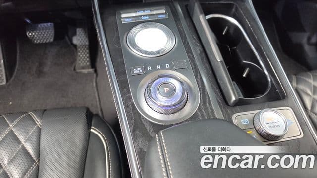 Genesis GV80 2020 — Photo 1/20
