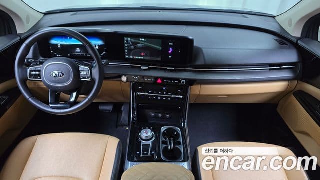 Kia Carnival 2021 — Фото 7/20