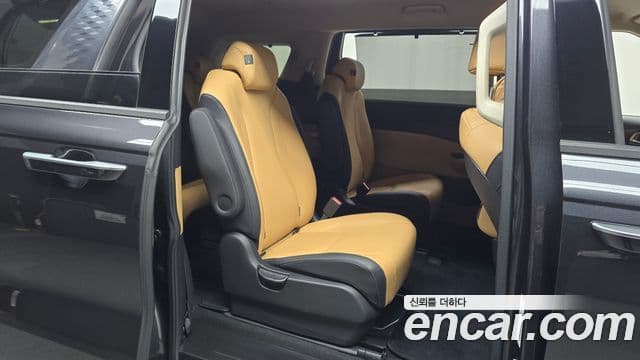 Kia Carnival 2021 — Фото 11/20