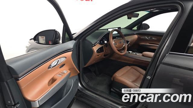 Genesis GV70 2022 — ფოტო 10/20