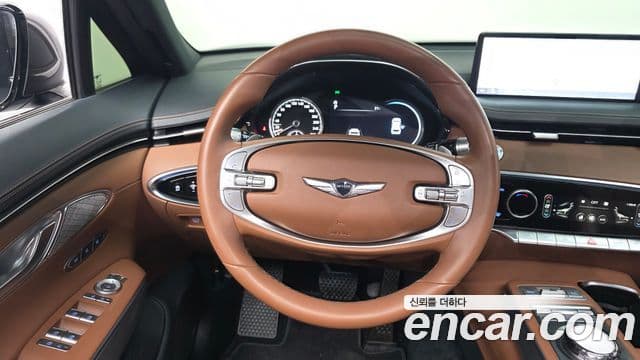 Genesis GV70 2022 — ფოტო 13/20