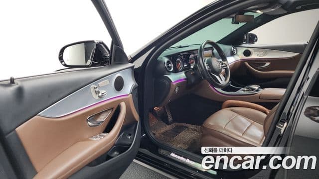 Mercedes-Benz E-Class 2020 — Şəkil 10/20