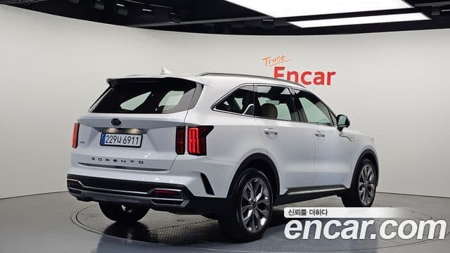 Kia Sorento 2020 — фото 2 из 20