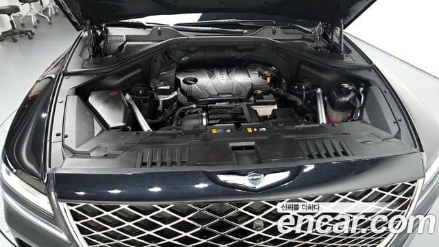Genesis GV80 2021 — ფოტო 6/20