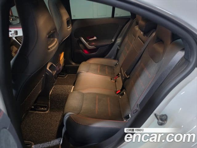 Mercedes-Benz CLA-Class 2021 — Фото 13/20