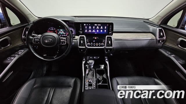 Kia Sorento 2021 — фото 7 из 20