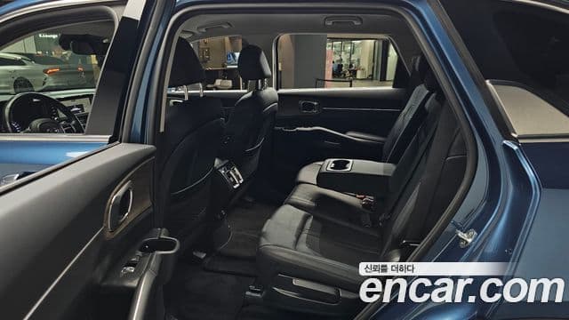 Kia Sorento 2021 — фото 11 из 20