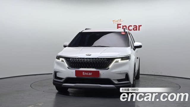 Kia Carnival 2021 — Фото 3/20