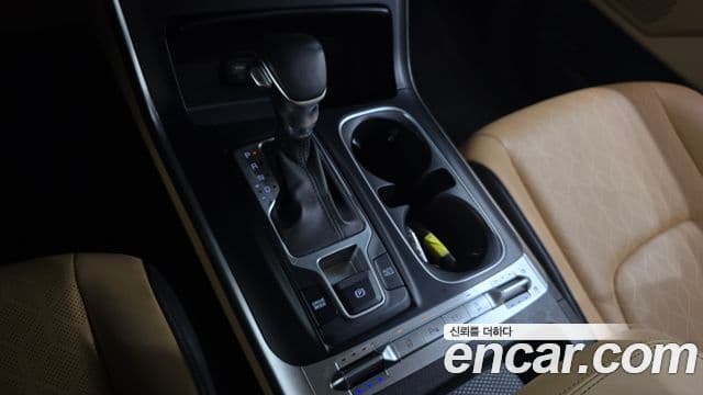 Kia Carnival 2021 — Фото 9/20