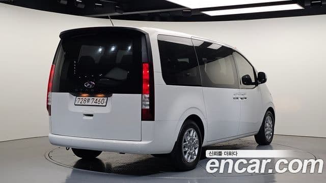 Hyundai Staria 2022 — Şəkil 2/20