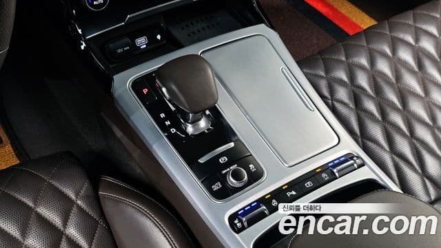 Kia Stinger 2021 — Şəkil 9/20