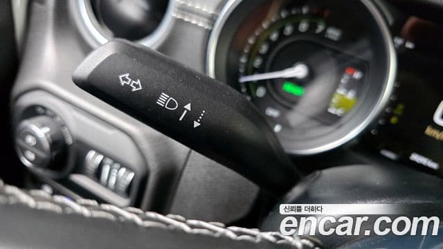 Jeep Wrangler 2022 — Photo 22/35
