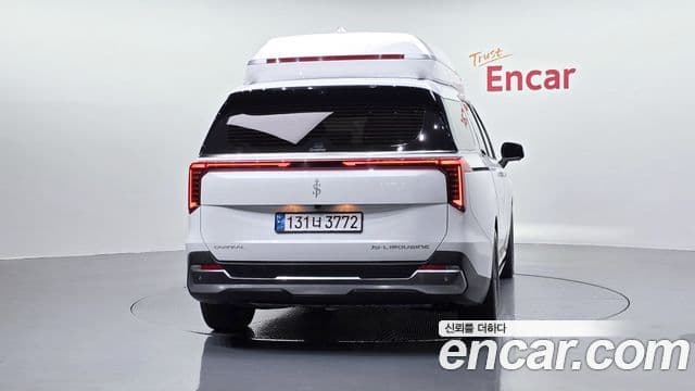 Kia Carnival 2024 — Şəkil 3/20