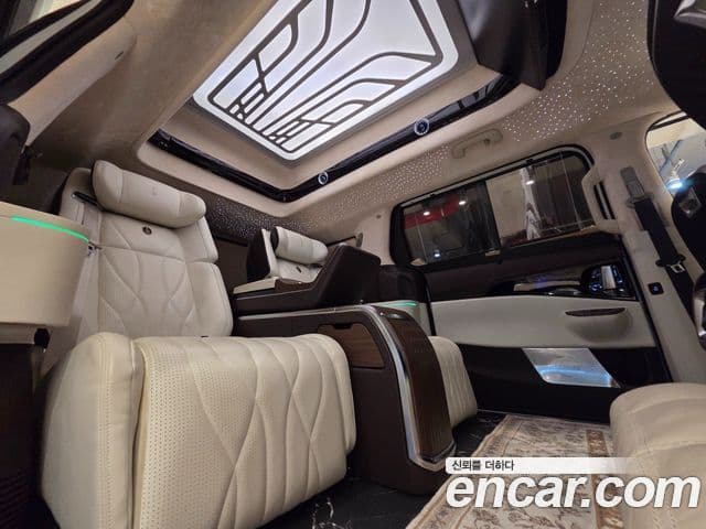 Kia Carnival 2024 — Şəkil 18/20