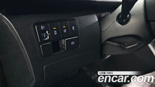 Hyundai Staria 2025 — Şəkil 14/20