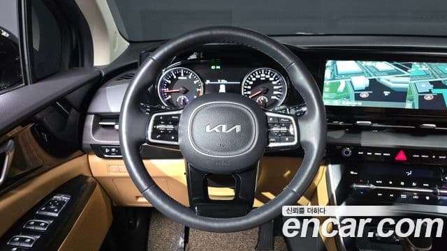 Kia Carnival 2023 — Şəkil 13/20
