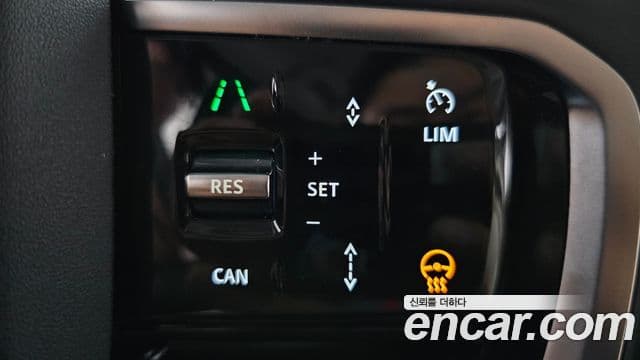 Land Rover Discovery Sport 2025 — Фото 19/20