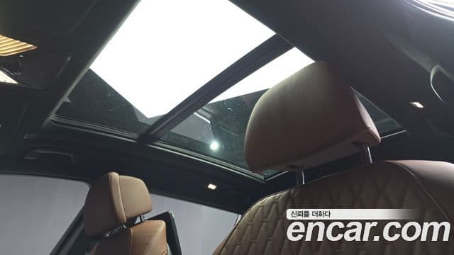 BMW X7 2021 — ფოტო 19/20