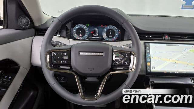 Land Rover Range Rover Evoque 2025 — ფოტო 13/20