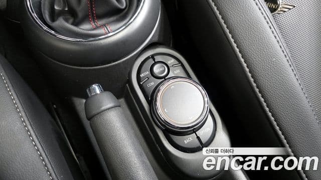Mini Cooper S 2018 — Şəkil 19/20