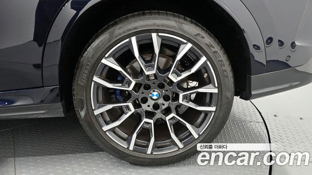 BMW X6 2023 — Photo 30/30