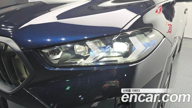 BMW X6 2023 — Photo 4/30