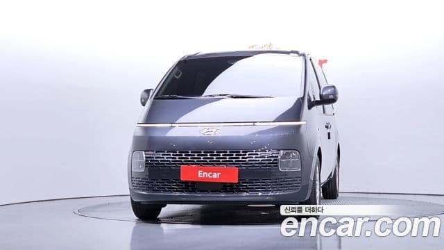 Hyundai Staria 2023 — Şəkil 3/20