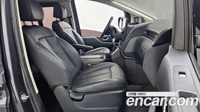 Hyundai Staria 2023 — Şəkil 11/20