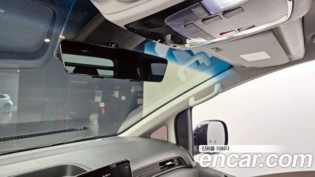 Hyundai Staria 2023 — Şəkil 19/20