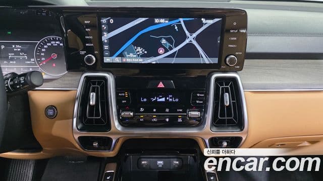 Kia Sorento 2023 — Şəkil 15/20
