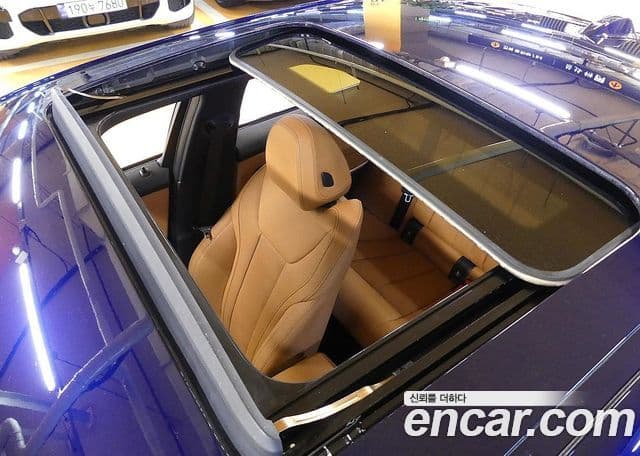 BMW 3 Series 2025 — ფოტო 18/20