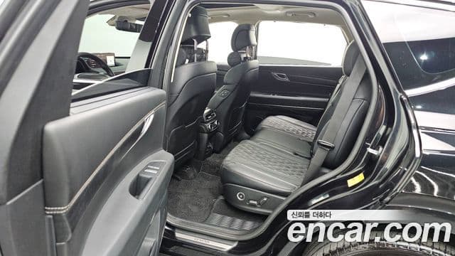 Genesis GV80 2022 — ფოტო 19/20