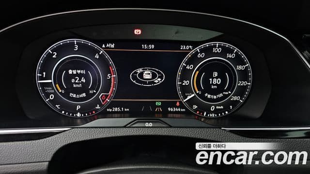 Volkswagen Arteon 2019 — ფოტო 8/20