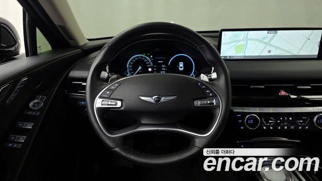 Genesis Electrified G80 2022 — фото 13 из 20
