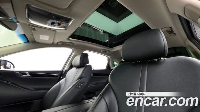 Genesis Electrified G80 2022 — Şəkil 18/20