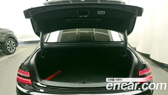 Genesis Electrified G80 2022 — Şəkil 20/20