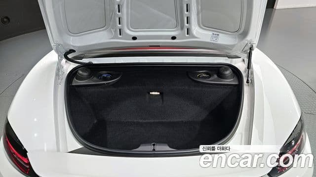Porsche 718 Boxster 2022 — ფოტო 19/20