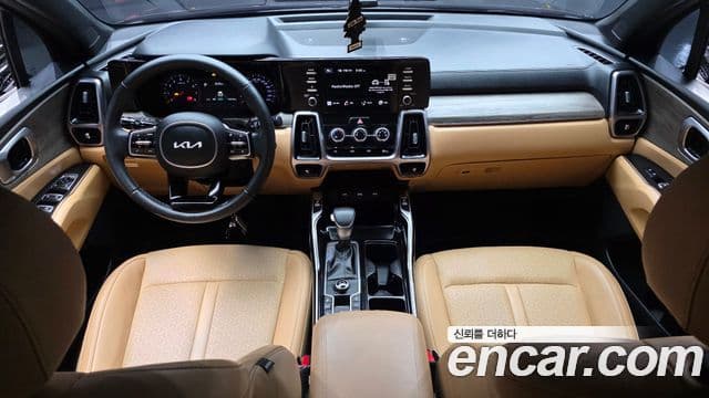 Kia Sorento 2022 — Фото 7/20