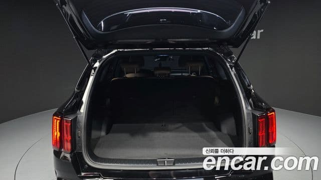 Kia Sorento 2022 — Фото 20/20