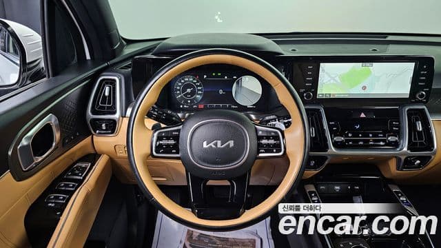 Kia Sorento 2023 — ფოტო 14/20